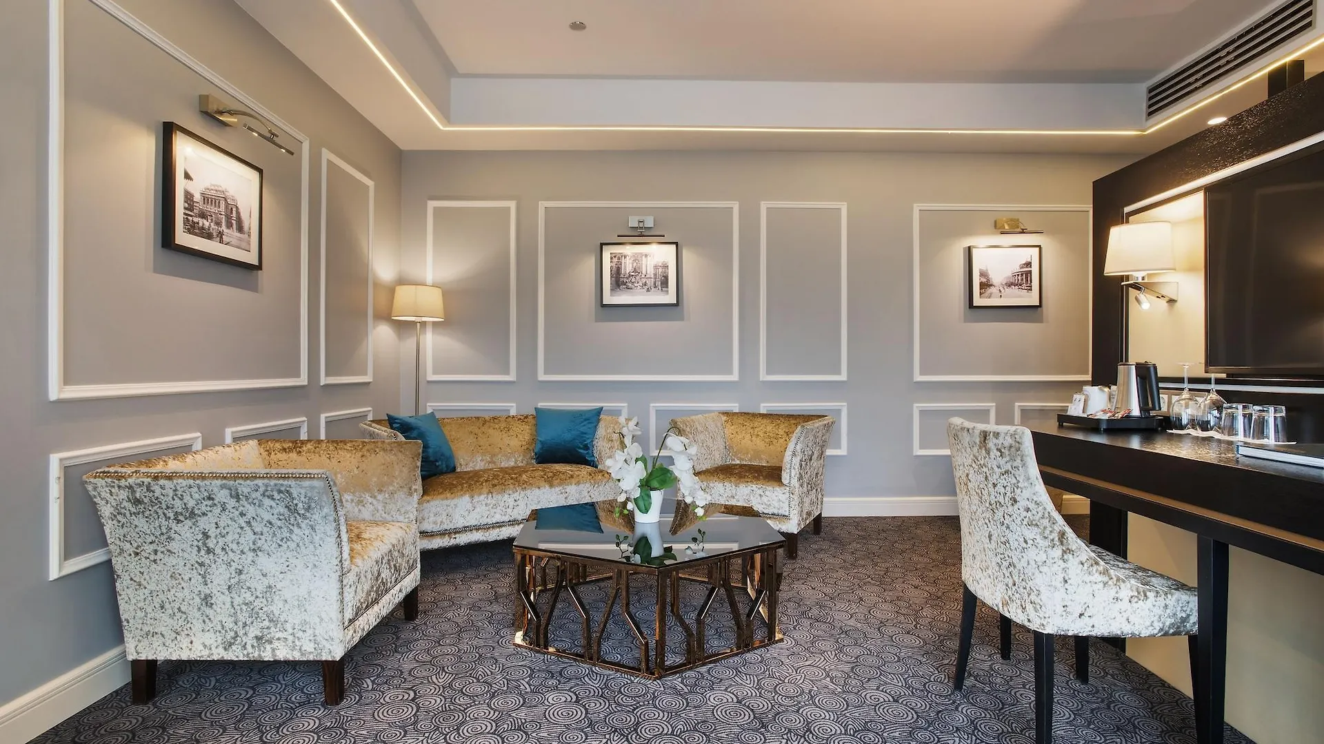 Eurostars Danube Budapest Hotel